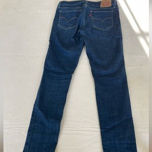 Levis 711 Skinny Womens Jeans